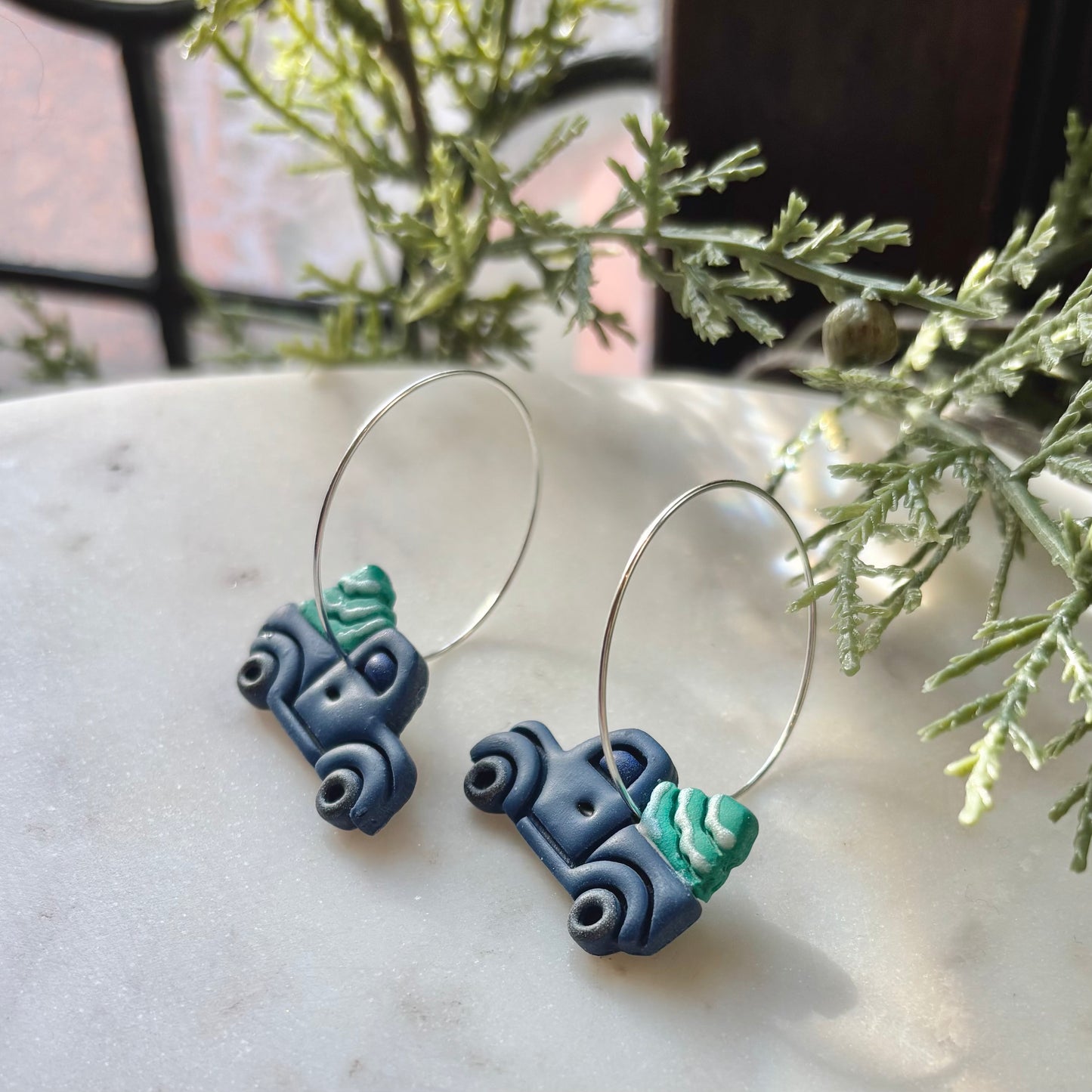 Blue Christmas Truck | Summer