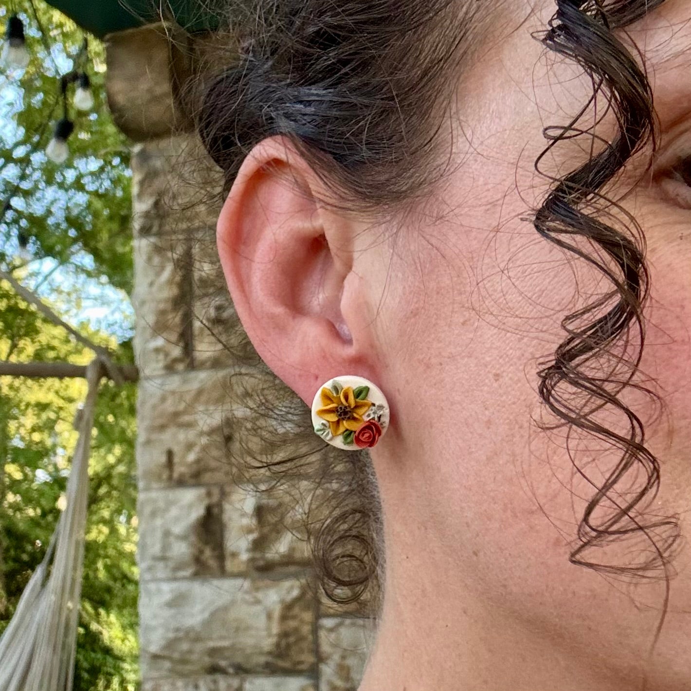 Aurora | Stud  | Autumn