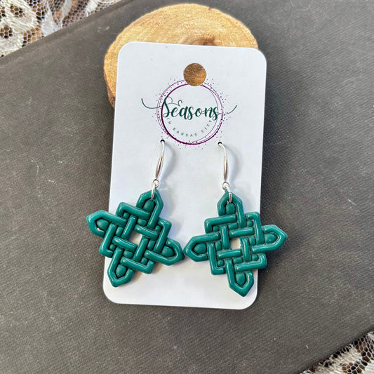 Knotted Up | Diamond Dangle | Winter and Summer