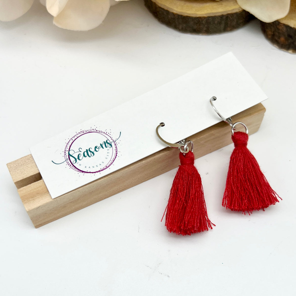 Tassel | Scarlet | Winter