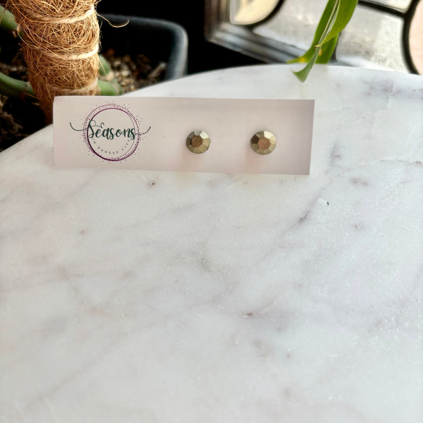 Jewel Stud | Minis | All Seasons