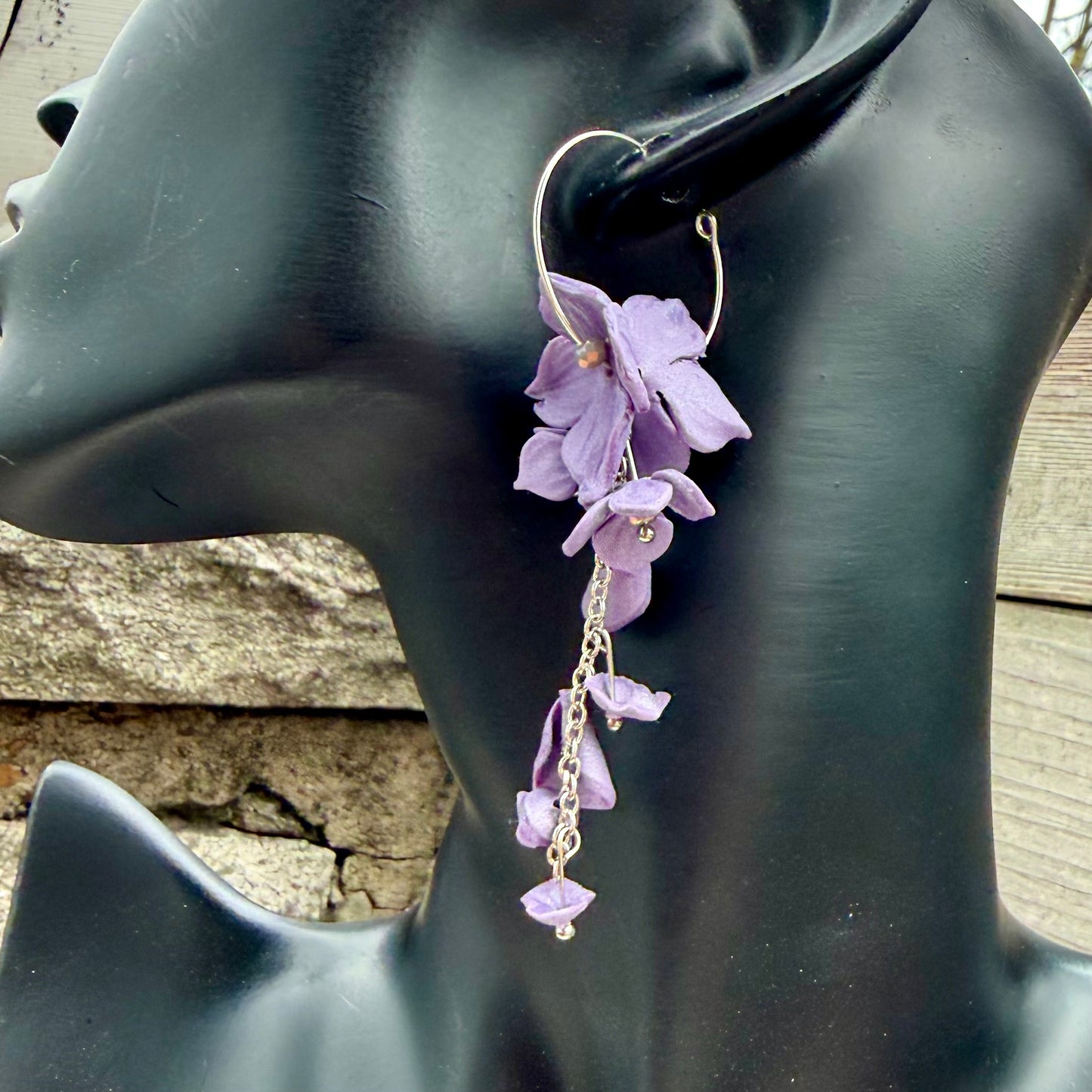 Amelia | Floral Hoop | Customizable