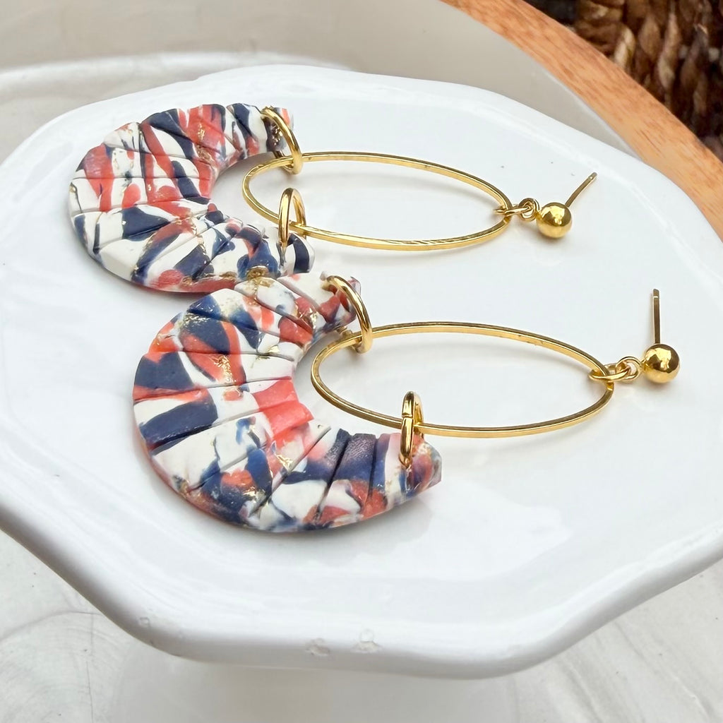 Betty II | Oval Dangle | Spring