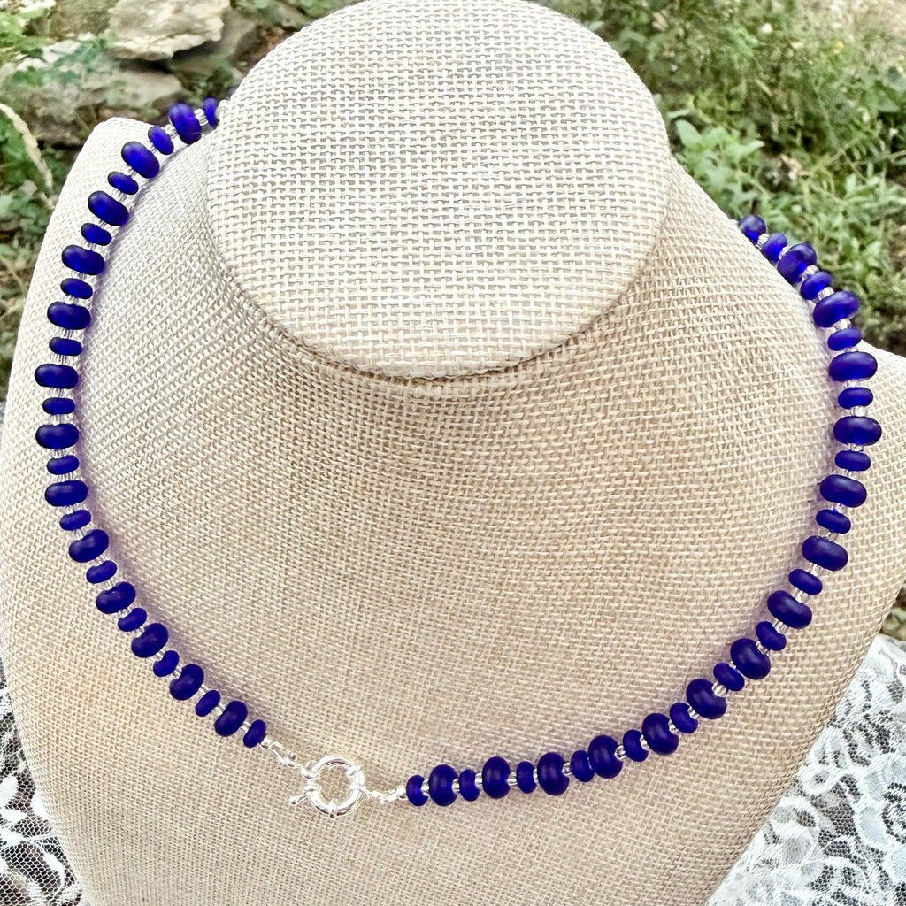 Ava | Lobelia | Bright Winter